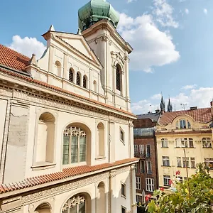 Old Town & Parking Assistance Privatunterkunft