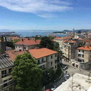 https://apartment-marija-split-21000-4.splithotels.org