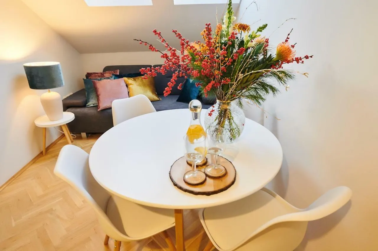 Royal Route Residence Lesser Town Prag Apartment