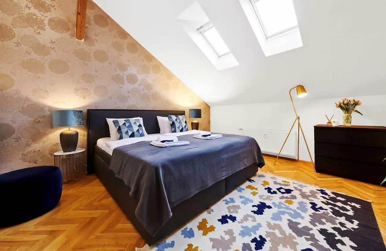 Apartment Royal Route Residence Lesser Town Prag
