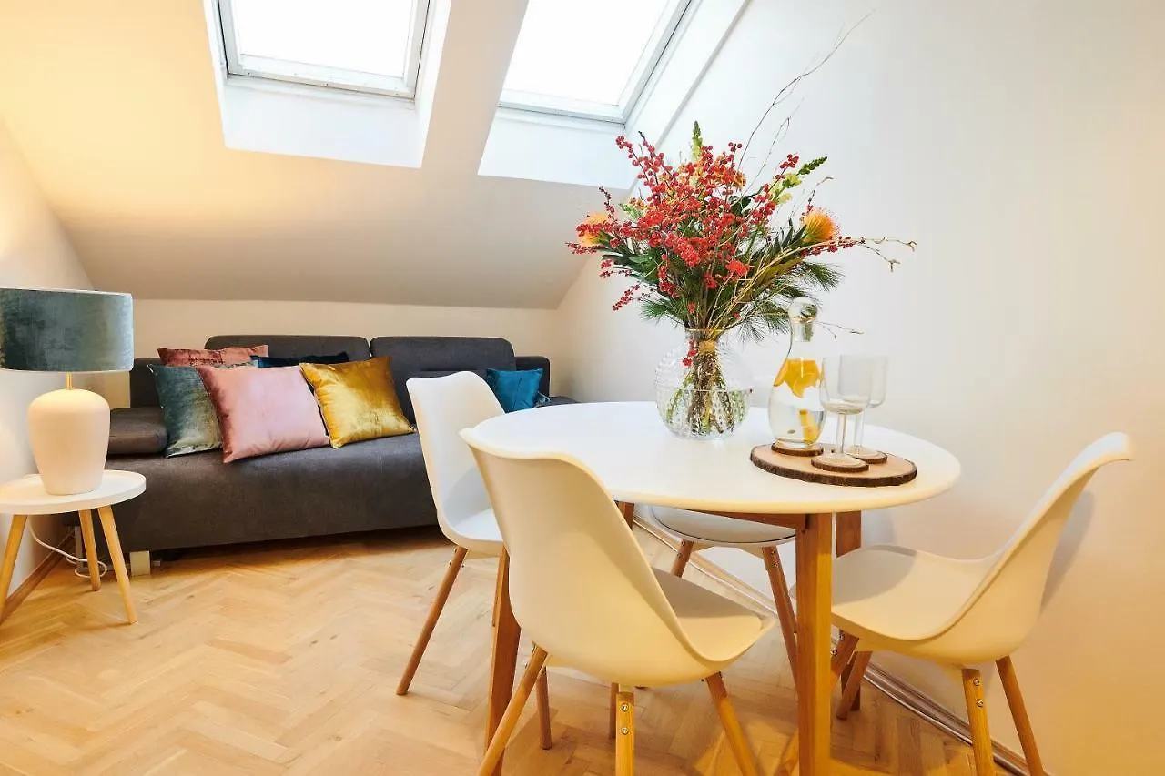 Apartment Royal Route Residence Lesser Town Prague